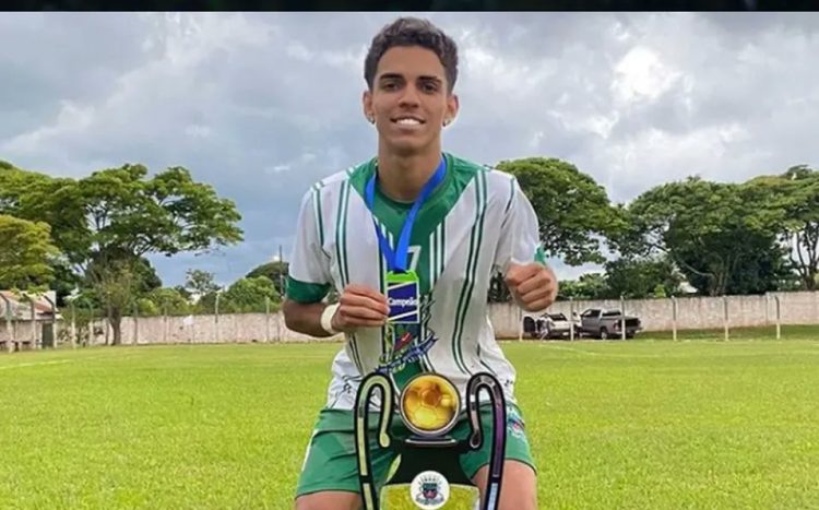 Horror në Brazil, gjendet trupi i copëtuar dhe pa kokë i futbollistit 19-vjeçar