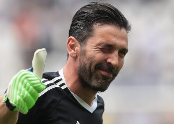 Ndonëse 45 vjeç, Bufon merr ofertë ‘mbretërore’ nga Arabia Saudite