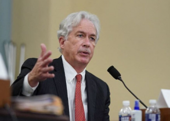 Drejtori i CIA-s bën udhëtimin sekret në Ukrainë