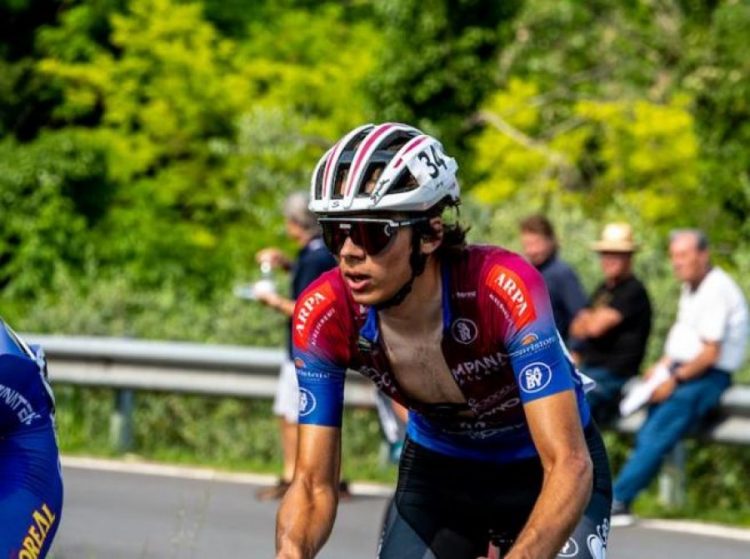 Tragjedi në çiklizëm, humb jetën 17-vjeçari italian