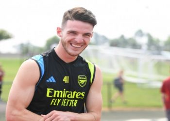 Legjenda e Anglisë mendon se Rice duhet të jetë kapiten i Arsenalit