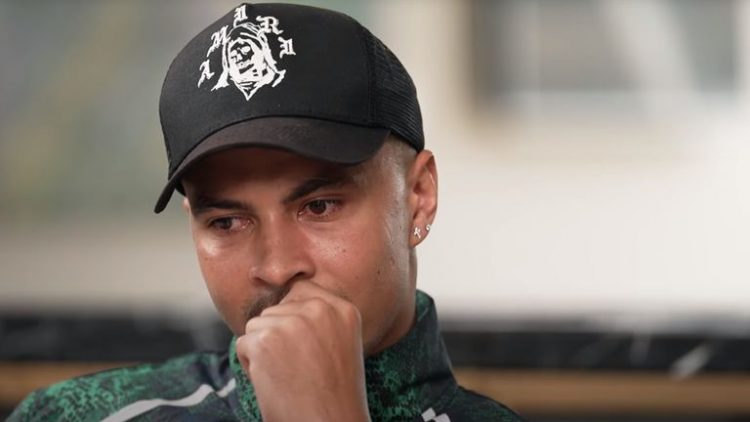 Alli rrëfen fëmijërinë tronditëse: Shoqja e mamasë time abuzoi me mua