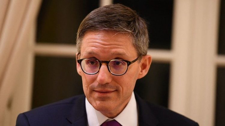 Shtyhet vizita e Chollet në Ballkan, zbulohet arsyeja