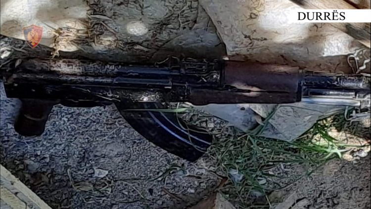 Nga krushq në armiq, ndarja e 20-vjeçares nga burri fut në sherr dy familjet