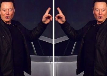 Elon Musk mbeti i shtangur me burrin që kishte zërin identik me të