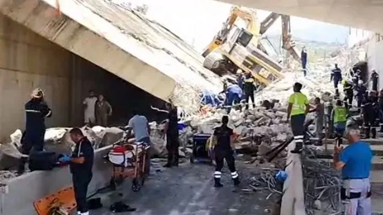 Shembet ura në Patras, disa të vdekur nën gërmadha