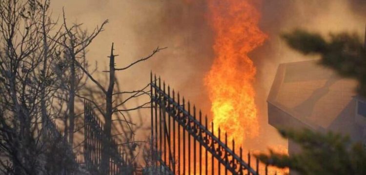 Zjarret e “Ferrit” vijojnë në Greqi, mijëra hektarë tokë të djegura