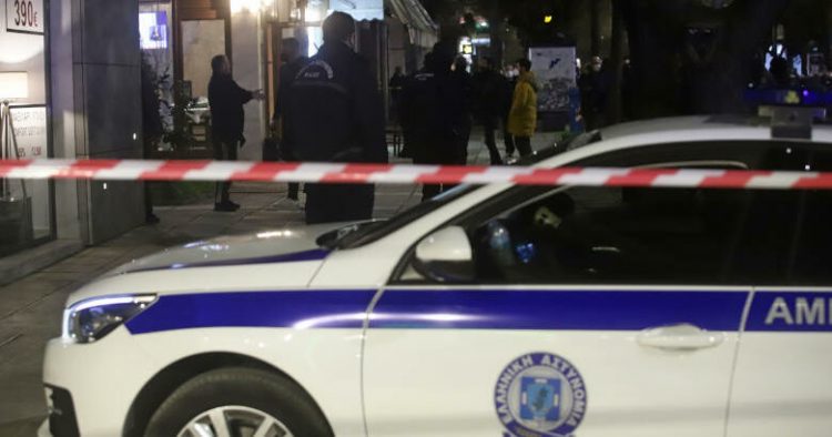 Vrasje makabre në Selanik, 29-vjeçari masakron pedofilin