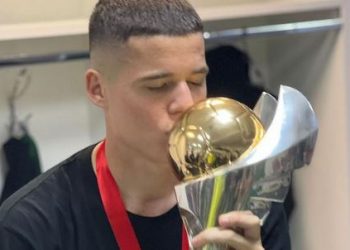 Egnatia “mbetet zbuluar”, mbrojtësi titullar largohet nga klubi