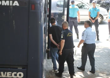 Vrasja e Alkis Kampanos në Greqi, 12 persona rrezikojnë burgim të përjetshëm