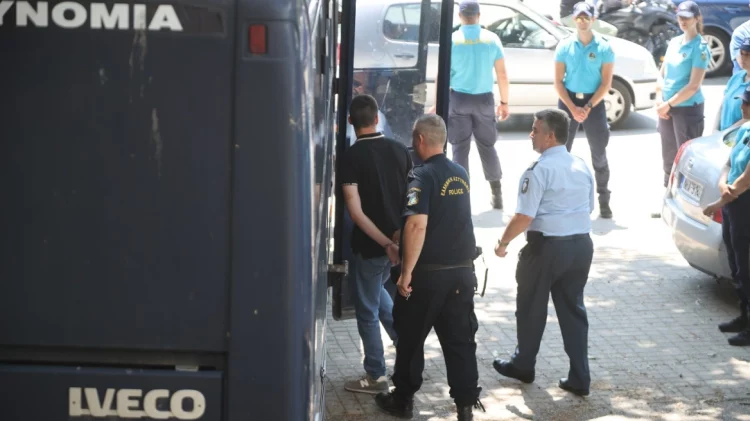 Vrasja e Alkis Kampanos në Greqi, 12 persona rrezikojnë burgim të përjetshëm