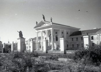 Më 10 korrik 1952 filloi punën industria e filmit shqiptar