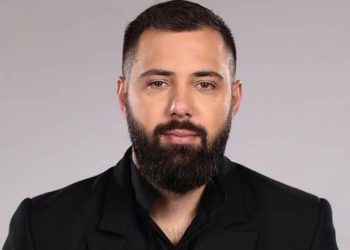 Klajd Haruni shpërndan lajmin e ëmbël