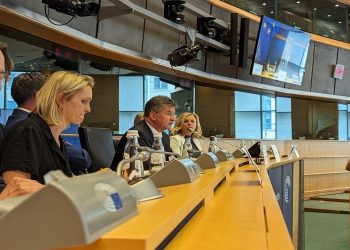 Lajçak: Pavarësisht hapave, situata në veri të Kosovës mbetet e brishtë