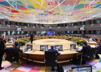 Sanksione jo vetëm ndaj Kosovës, por edhe ndaj Serbisë/ Çfarë paralajmërojnë liderat e BE