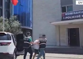 Me doza kanabisi gati për shitje, pranga 47 vjeçarit në Lushnje