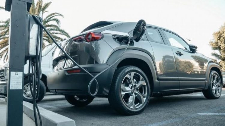 BE planifikon “revolucionin” në autostrada brenda vitit 2025