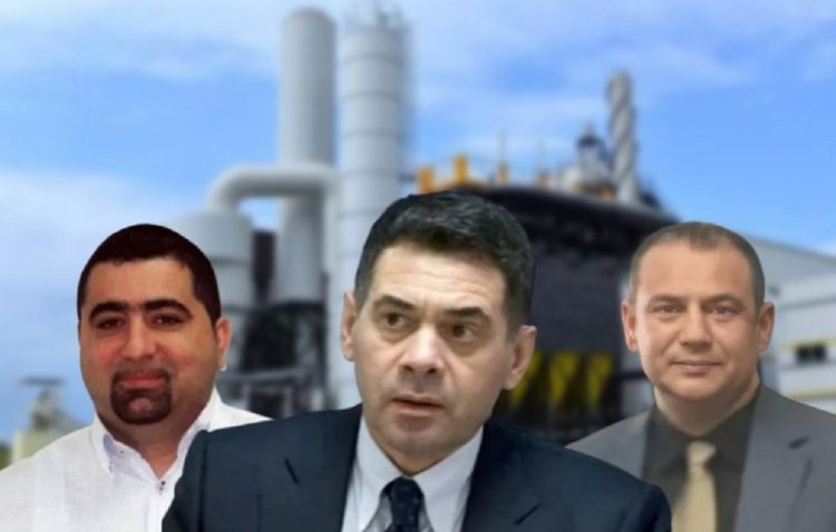 Bisedat e Ahmetajt me Zoton e Mërtirin/ SMS-te me “Baftjari Fier”