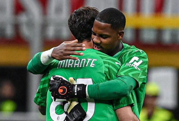 Milani i jep fund diskutimeve për portën, ja kush do jetë numri një i kuqezinjve