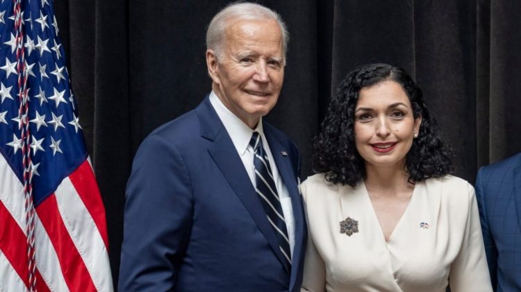 Osmani uron pavarësinë e SHBA: Bashkohemi me ju për të festuar