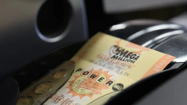 Mega-lotaria, fituesi me fat mori më shumë se 1 miliard dollarë