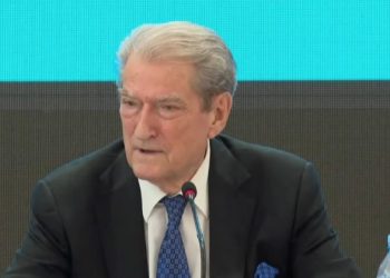 Berisha: Monizmin Rama e vendosi me Bashën, e përdor si vegël të shpifur