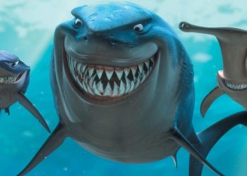 Gjendeni përballë peshkaqenit? Ja çfarë nuk duhet të bëni