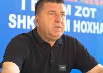 Humbi zgjedhjet në Rrogozhinë, Hoxha: I gjithë shteti zbarkoi këtu