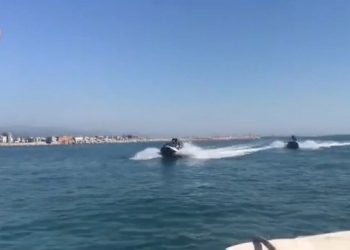 16 mjete lundruese të bllokuara nga Shëngjini në Kavajë