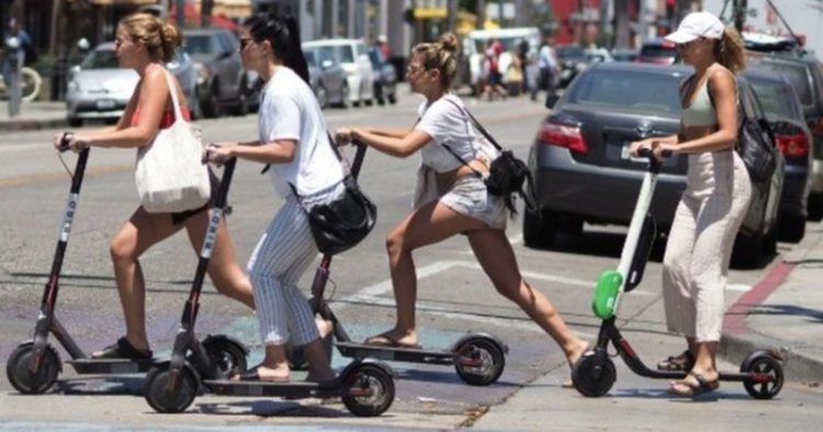 Drejtuesit e skuterave do gjobiten, ja sa variojnë gjobat