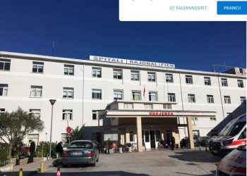 Hidhet nga pallati dhe ndërron jetë 38-vjeçari në Fier, ja dyshimet e para