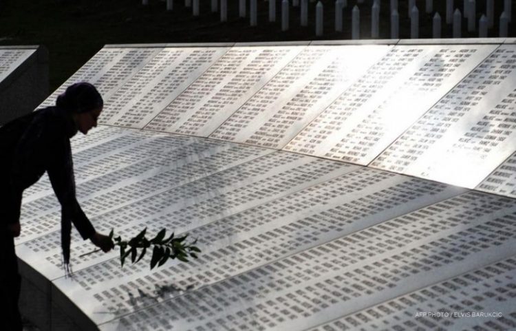 Masakra e Srebrenicës, Osmani: Një regjim, që edhe sot e…