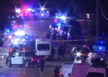 Tronditet sërish SHBA, 3 të vdekur dhe tetë të plagosur nga të shtënat në Teksas