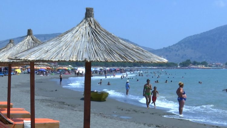 Tragjedia në Velipojë/ Vdes 20-vjeçari sapo del nga deti