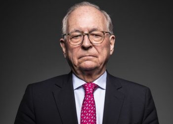 Ish-ndërmjetësuesi i Marrëveshjes së Dejtonit kundër masave të BE-së