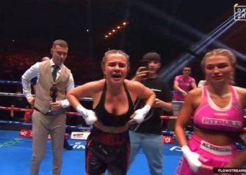 VIDEO+18/ Tregon gjoksin në ring, ja si feston ylli i OnlyFans