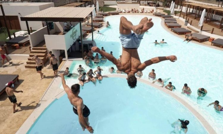 Një tjetër irlandez vdes në pishinat greke