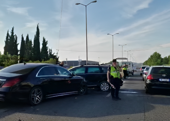 Aksident i katërfishtë në aksin Shkodër-Velipojë, detajet