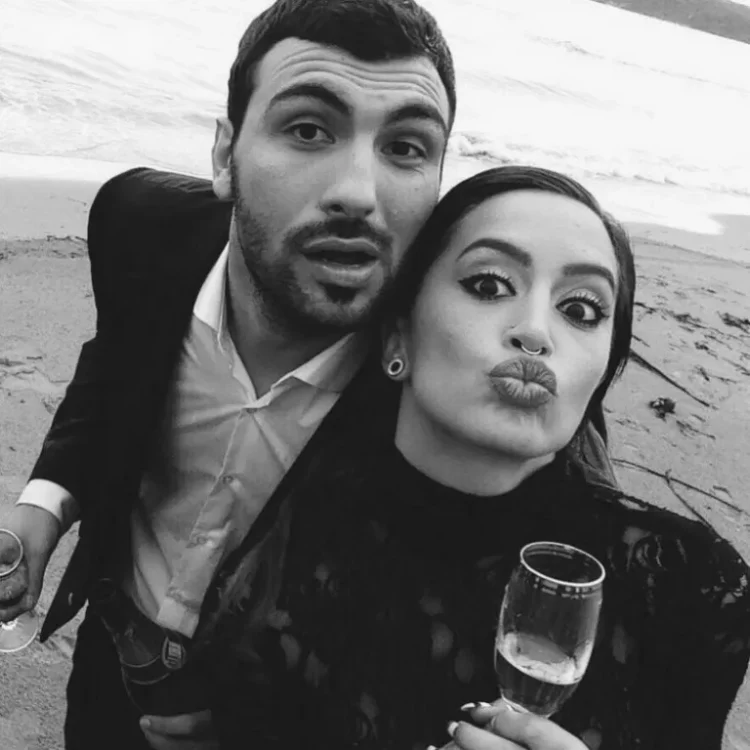 Çfarë po ndodh mes ish-çiftit Ledri-Dafina?