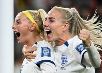 Djema kujdes! Kjo është futbollistja që godet më fort se shumë lojtarë të Premier League