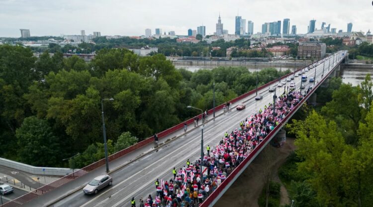 Opozita bjelloruse në mërgim, e ndarë për taktikat kundër regjimit të Lukashenkos