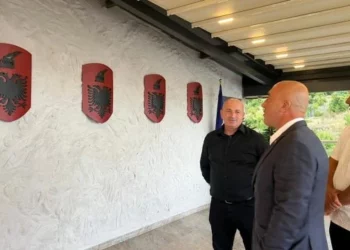 E konfirmon Haradinaj, Blakaj kandidon për kryetar të…