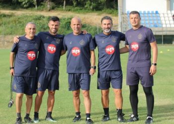 Trajneri i njohur italian firmos për Dinamon