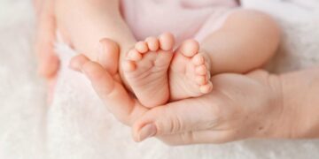 SKANDAL! Rrjeti grek përfitoi 3 mln euro duke trafikuar foshnjet