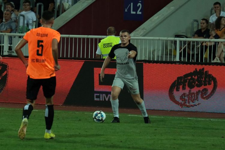 Ballkani synon të bindë, ja formacionet zyrtare