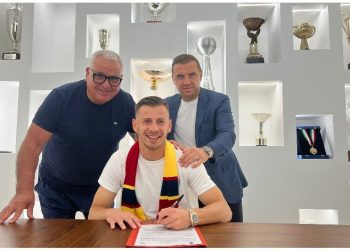 Lecce prezanton Ramadanin, ja detajet e kontratës