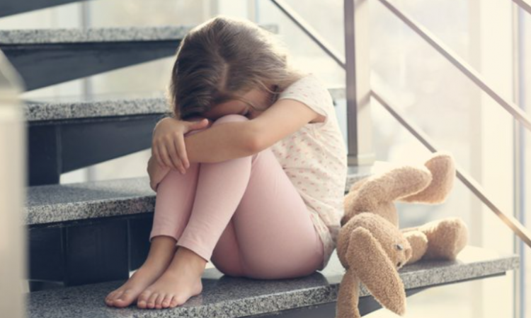 E rëndë/ Ish-punonjësja e çerdhes abuzoi seksualisht me 91 vajza