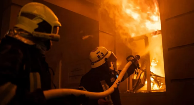 Lufta në Ukrainë, porti i Odesës goditet me dron rus