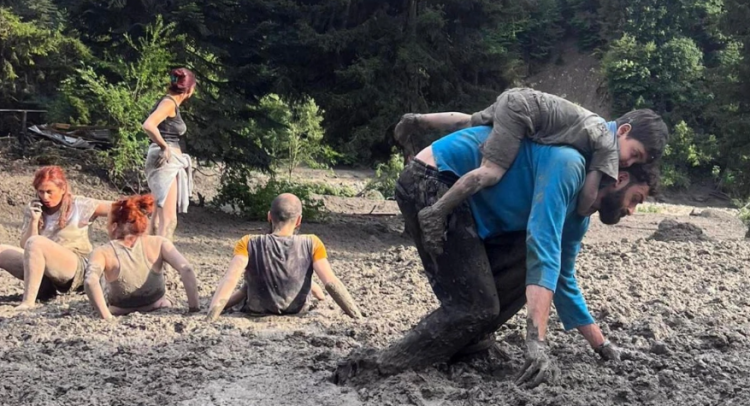 Rrëshqitje dherash në Gjeorgji, vdesin gjashtë persona