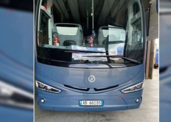 Këta janë shoferi dhe pronari i autobusit ku u gjetën 121 mijë euro